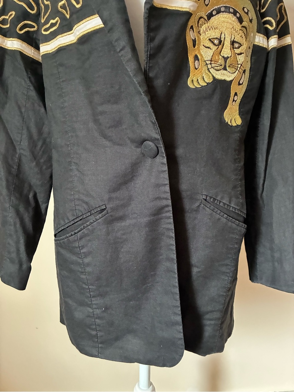 Vintage Lew Magram Leopard Black Gold Statement Embroidered Blazer size 8 - Picture 5 of 7